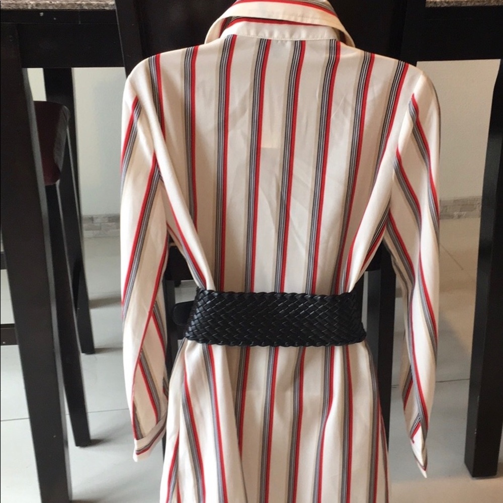 SEXY SHIRT DRESS! Brand new w/ tag and belt - Picture 4 of 8